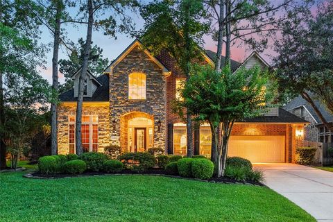 7 N BANTAM WOODS Drive The Woodlands TX 77382