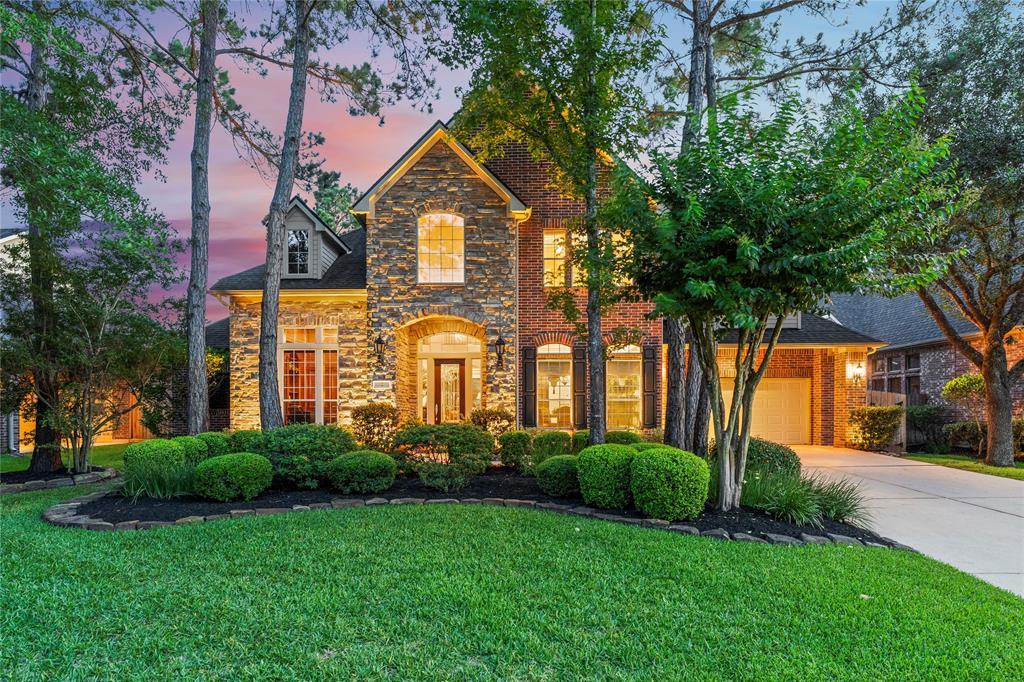 7 N BANTAM WOODS Drive