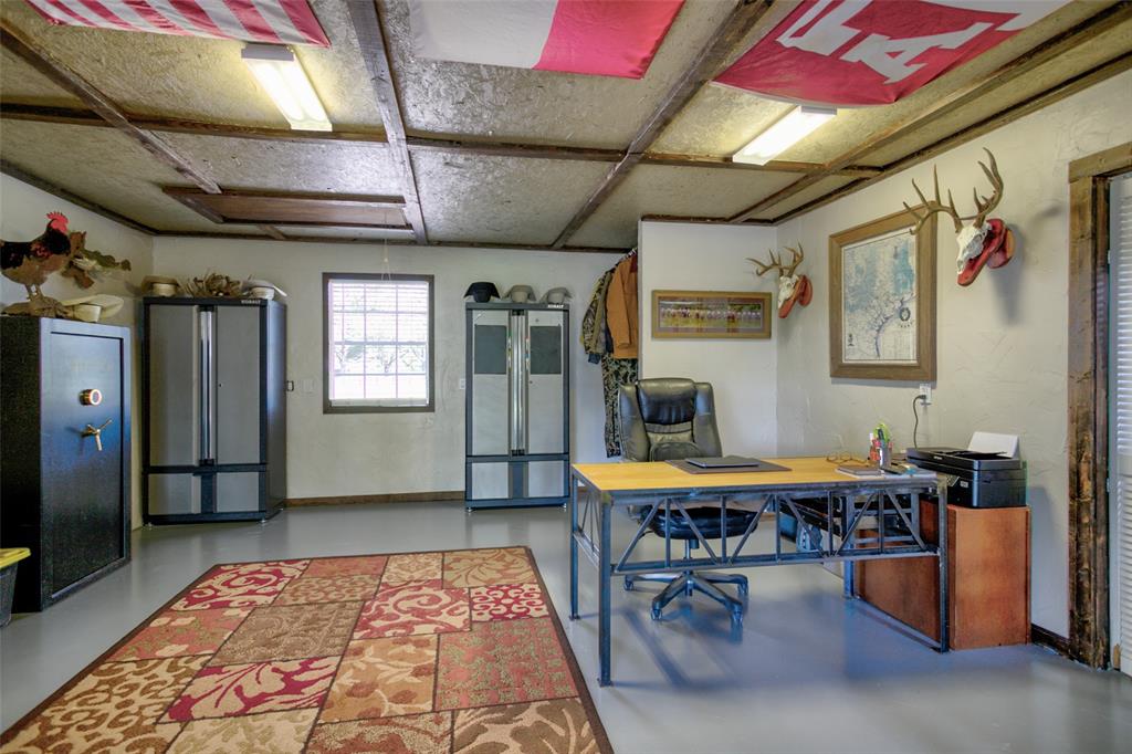 33503 Fulshear Farms Road, Fulshear, Texas image 22