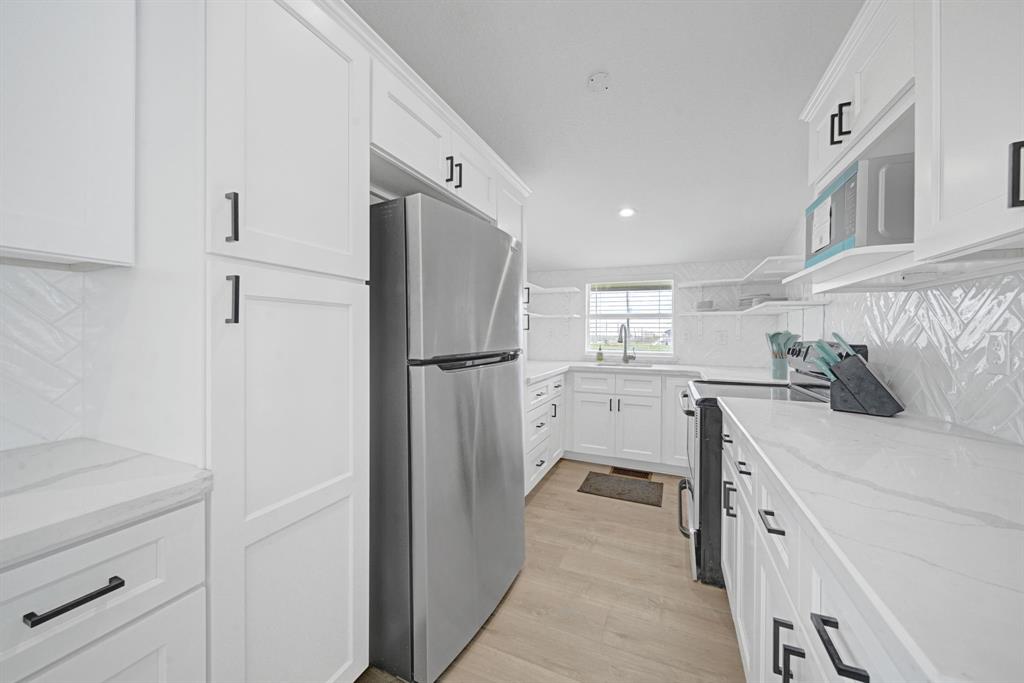 119 Nesmith Place, Surfside Beach, Texas image 32