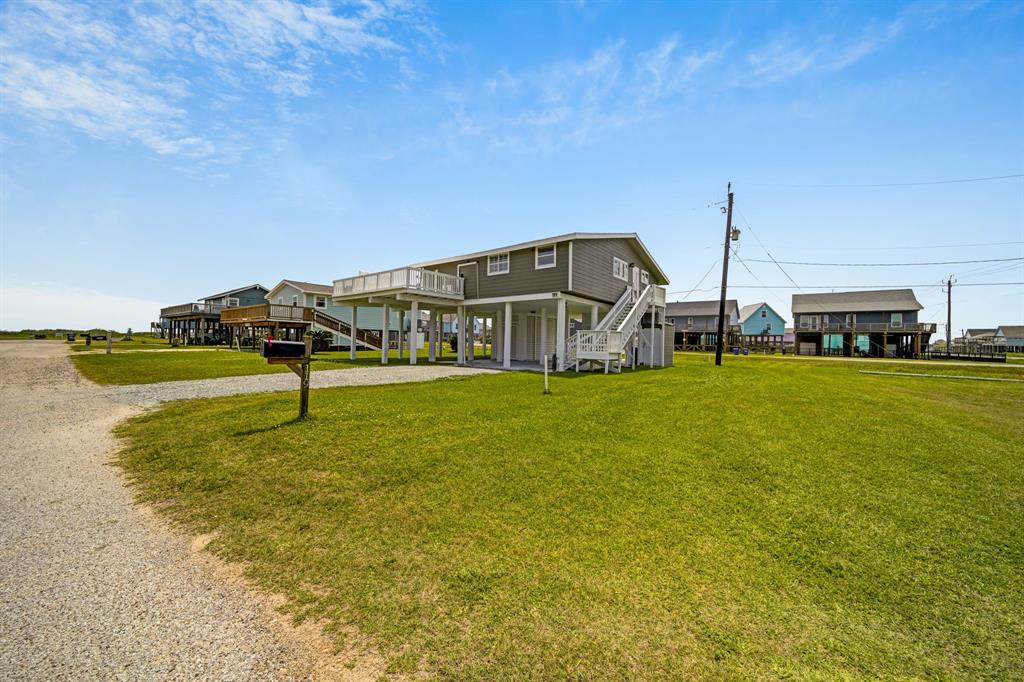 119 Nesmith Place, Surfside Beach, Texas image 5
