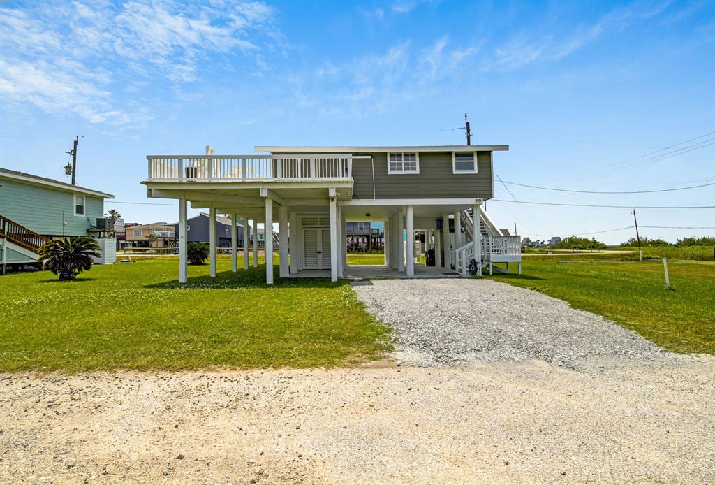 119 Nesmith Place, Surfside Beach, Texas image 2