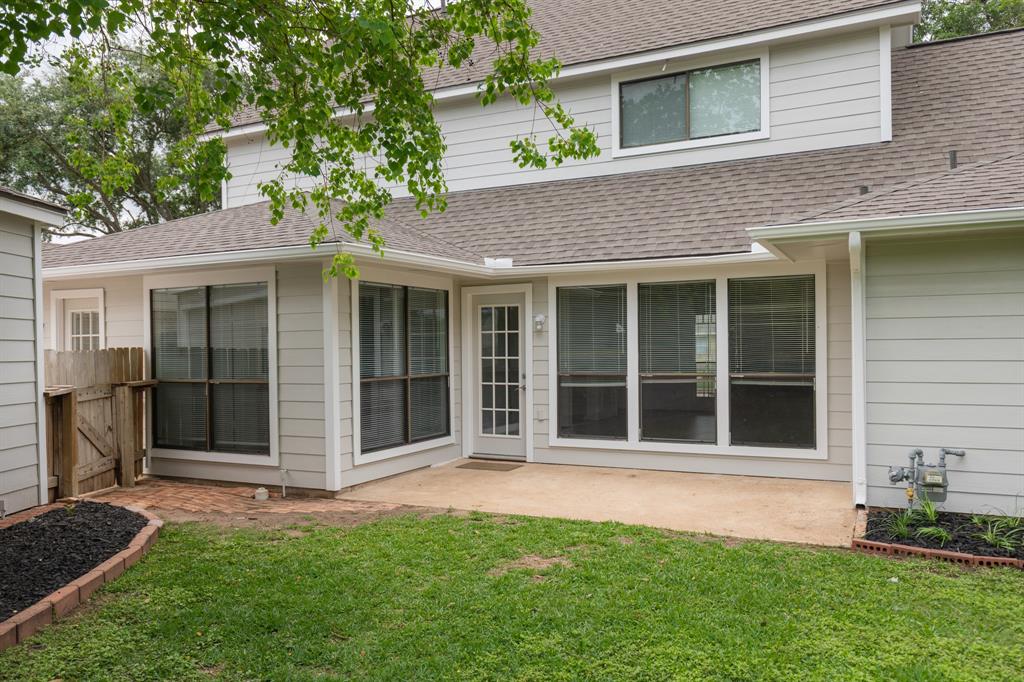 2811 Arrowhead Dr, Sugar Land, Texas image 8