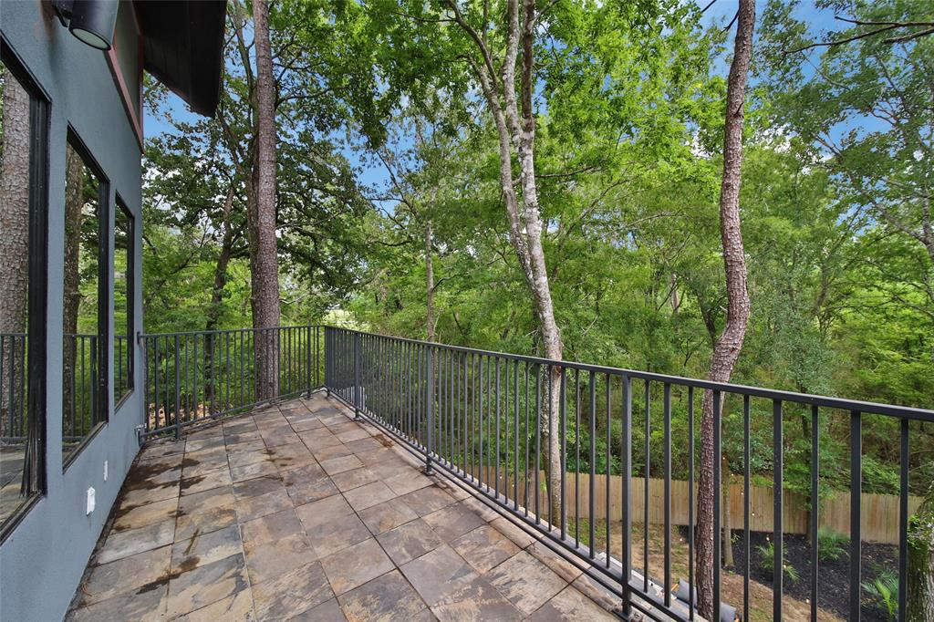140 S Timber Top Drive, Spring, Texas image 31