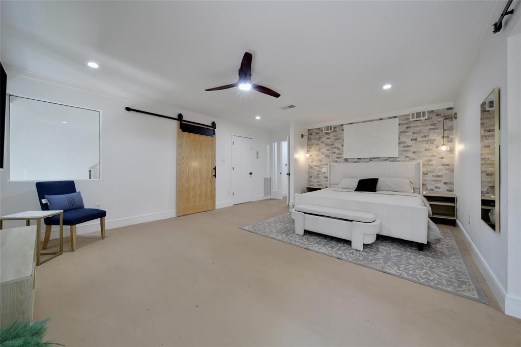 140 S Timber Top Drive, Spring, Texas image 33