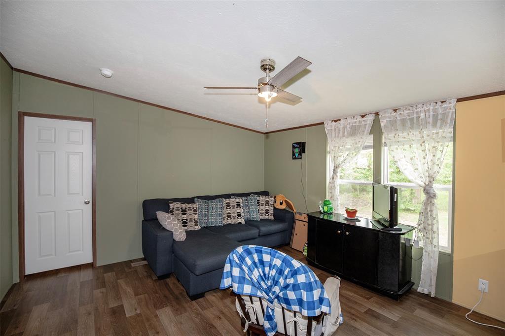 78 County Road 4021a, Dayton, Texas image 13