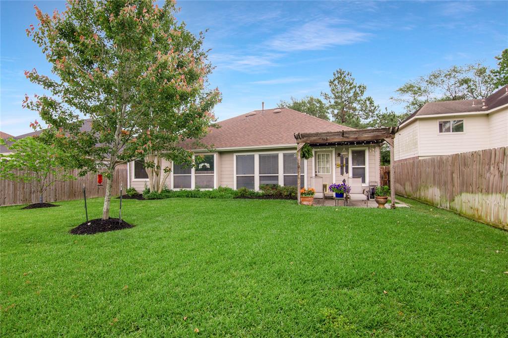7307 Crestbury Lane, Cypress, Texas image 27
