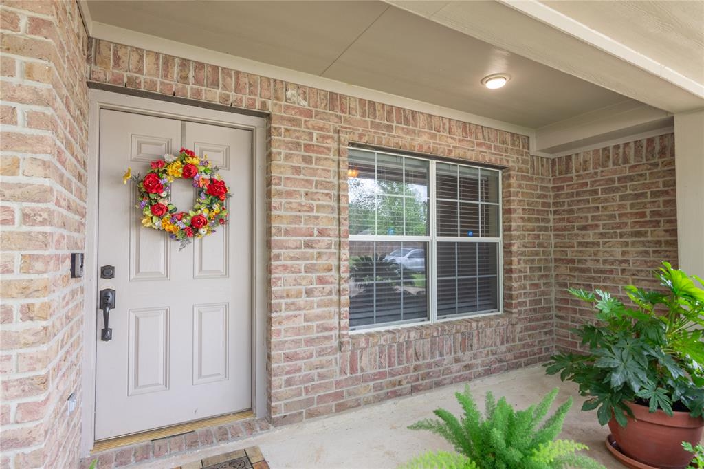 7307 Crestbury Lane, Cypress, Texas image 4