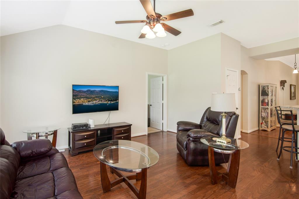 7307 Crestbury Lane, Cypress, Texas image 16