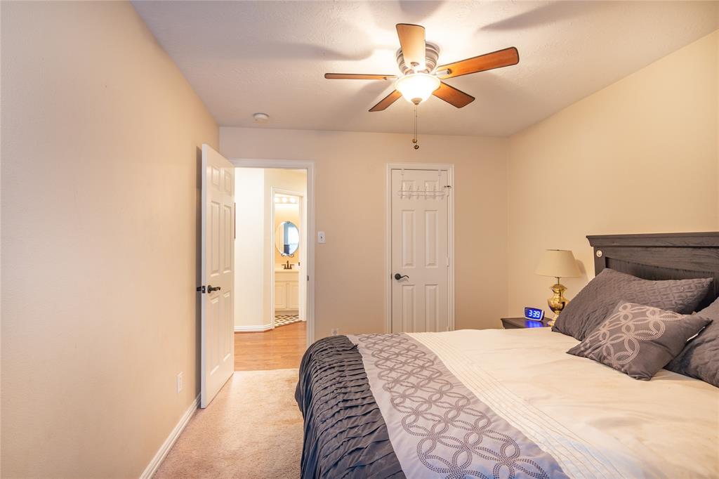 7307 Crestbury Lane, Cypress, Texas image 23