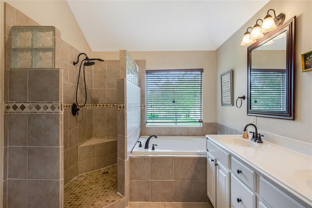 7307 Crestbury Lane, Cypress, Texas image 21