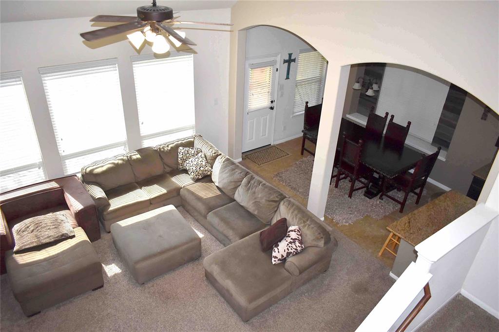 1518 Nacogdoches Valley Drive, League City, Texas image 3
