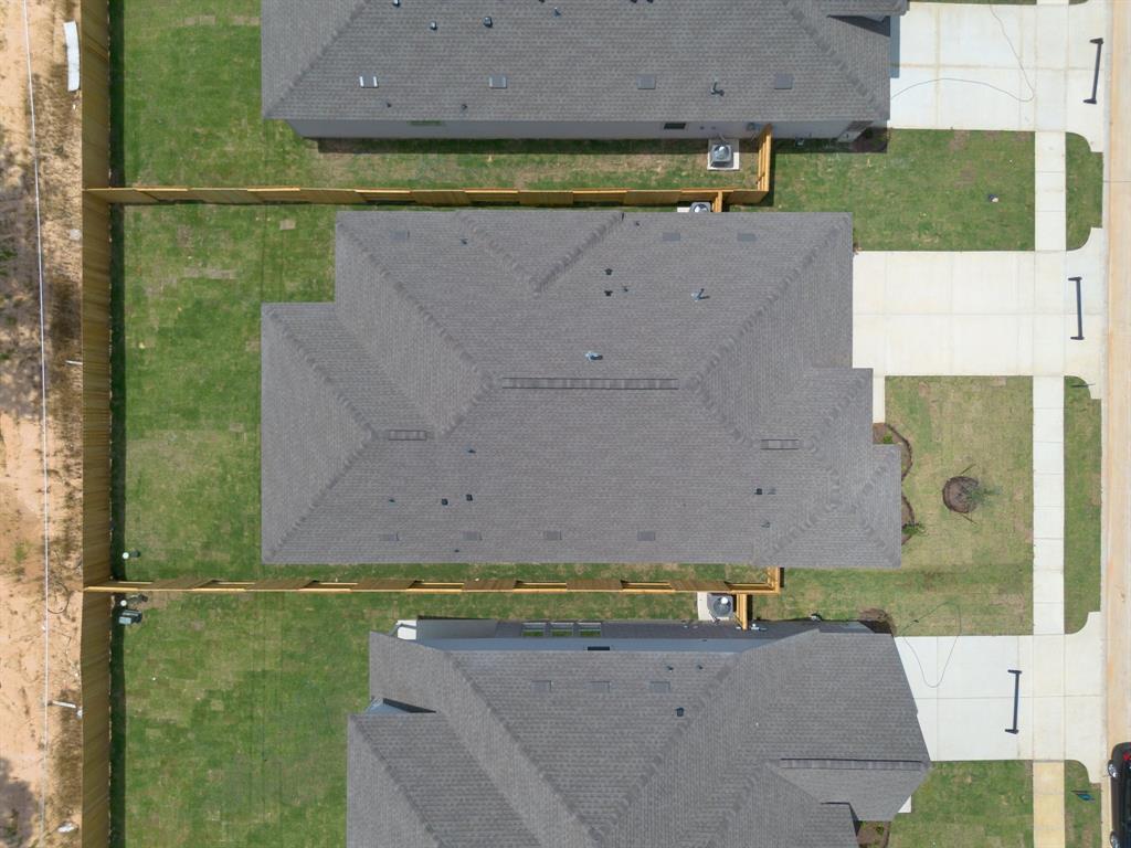 25546 West Blackwater Creek Trail