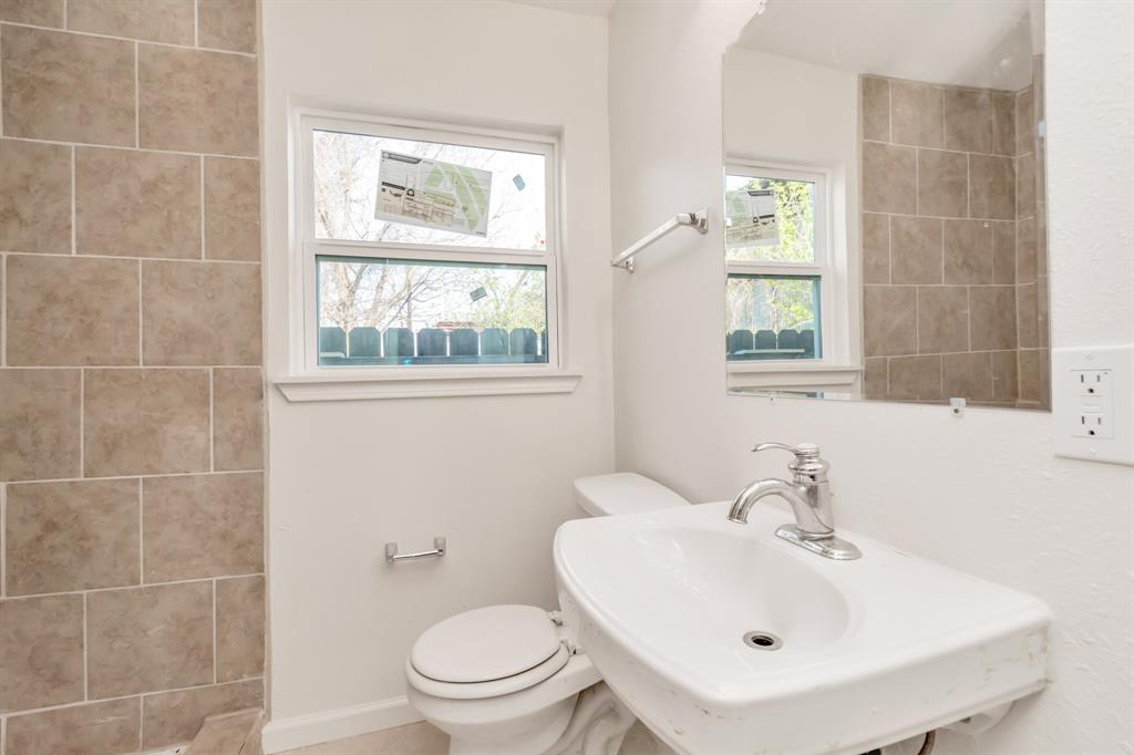7019 Bonham Street, Houston, Texas image 12