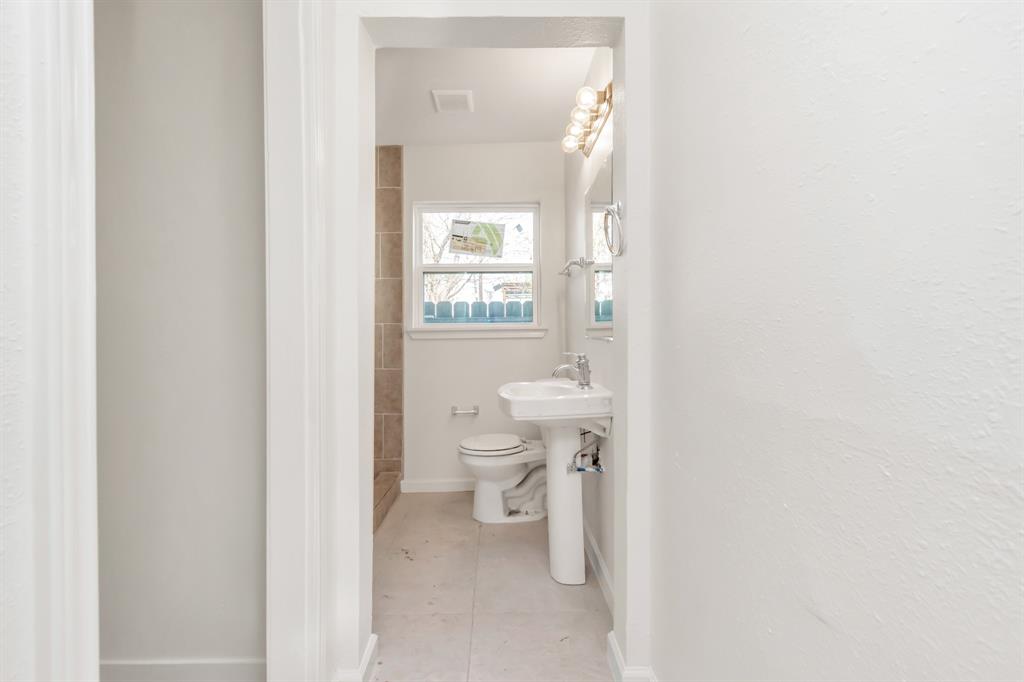 7019 Bonham Street, Houston, Texas image 11