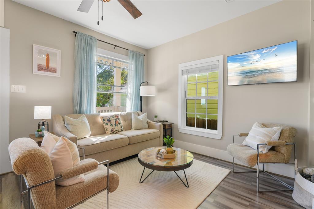 1308 Avenue M 1/2, Galveston, Texas image 7