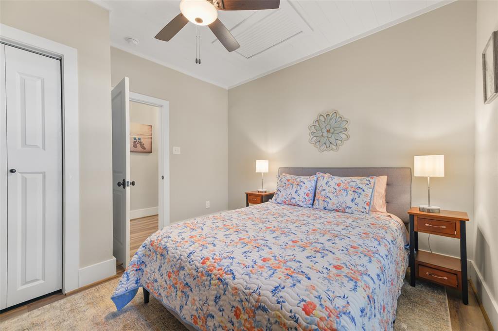 1308 Avenue M 1/2, Galveston, Texas image 19
