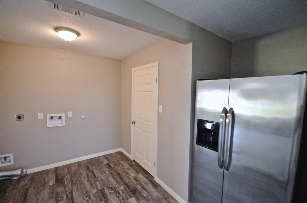 3543 Tamarisk Lane, Missouri City, Texas image 12