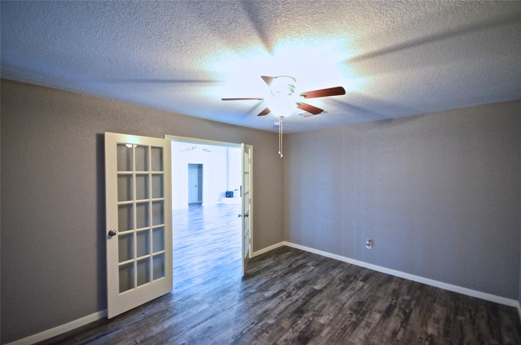 3543 Tamarisk Lane, Missouri City, Texas image 5