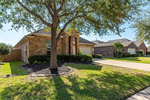 A home in League City