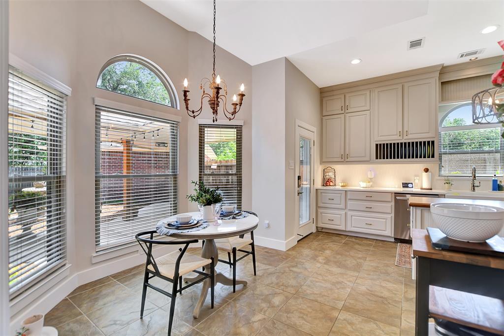 1507 Azalea Trail, Friendswood, Texas image 24