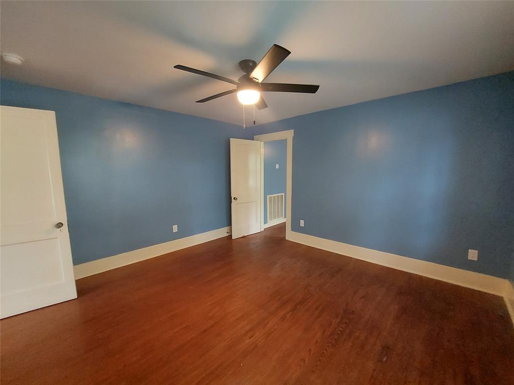 2906 Sledge Street, Waller, Texas image 9