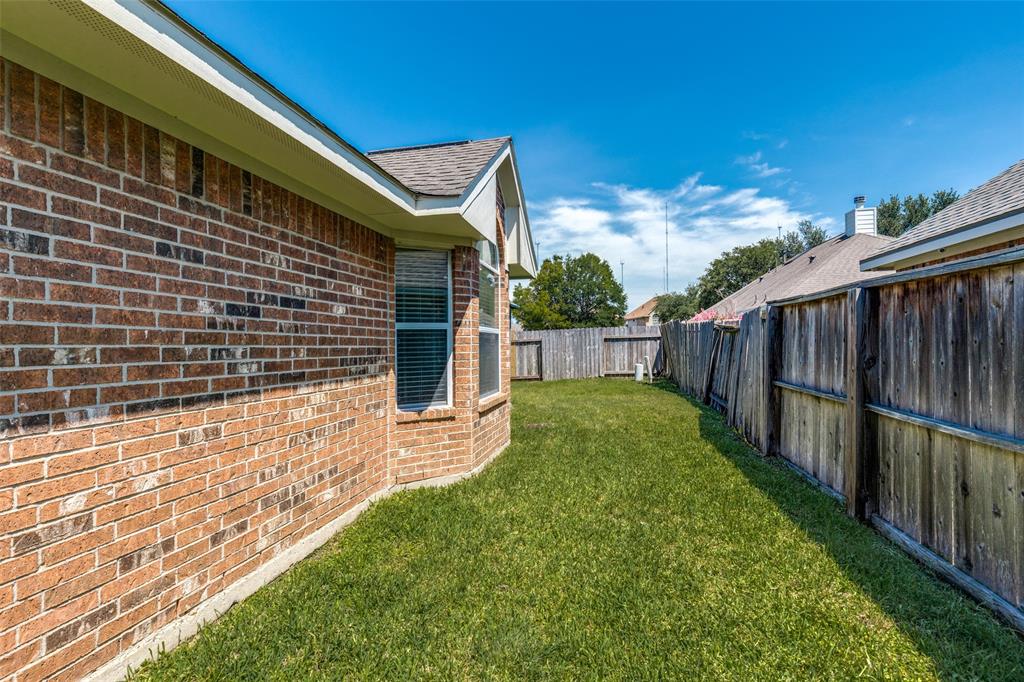 2803 Youpon Glen Way, Fresno, Texas image 25