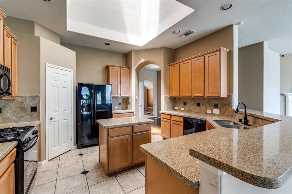 2803 Youpon Glen Way, Fresno, Texas image 14