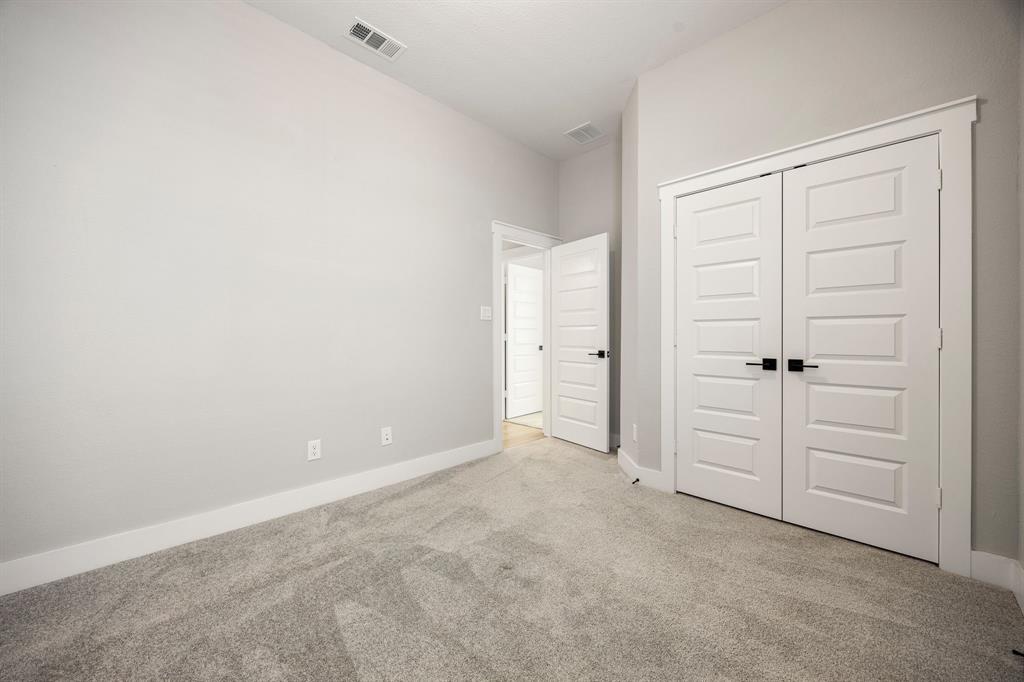 15230 Parkland Canyon Drive, Cypress, Texas image 32