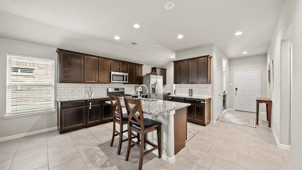 29506 Breakwater Drive, Katy, Texas image 7