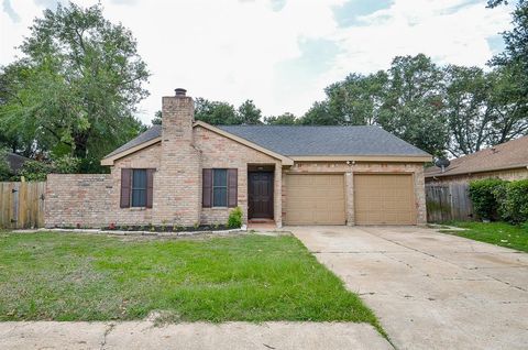 Single Family Residence in Houston TX 16711 Grouse Moor Drive.jpg