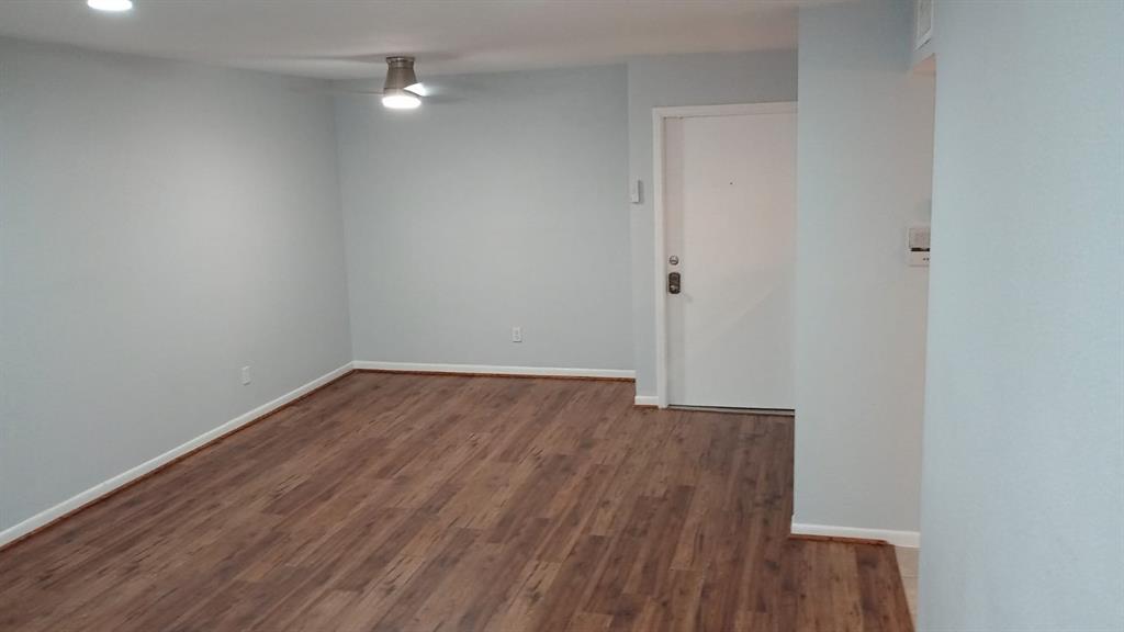8435 Hearth Drive #21, Houston, Texas image 14