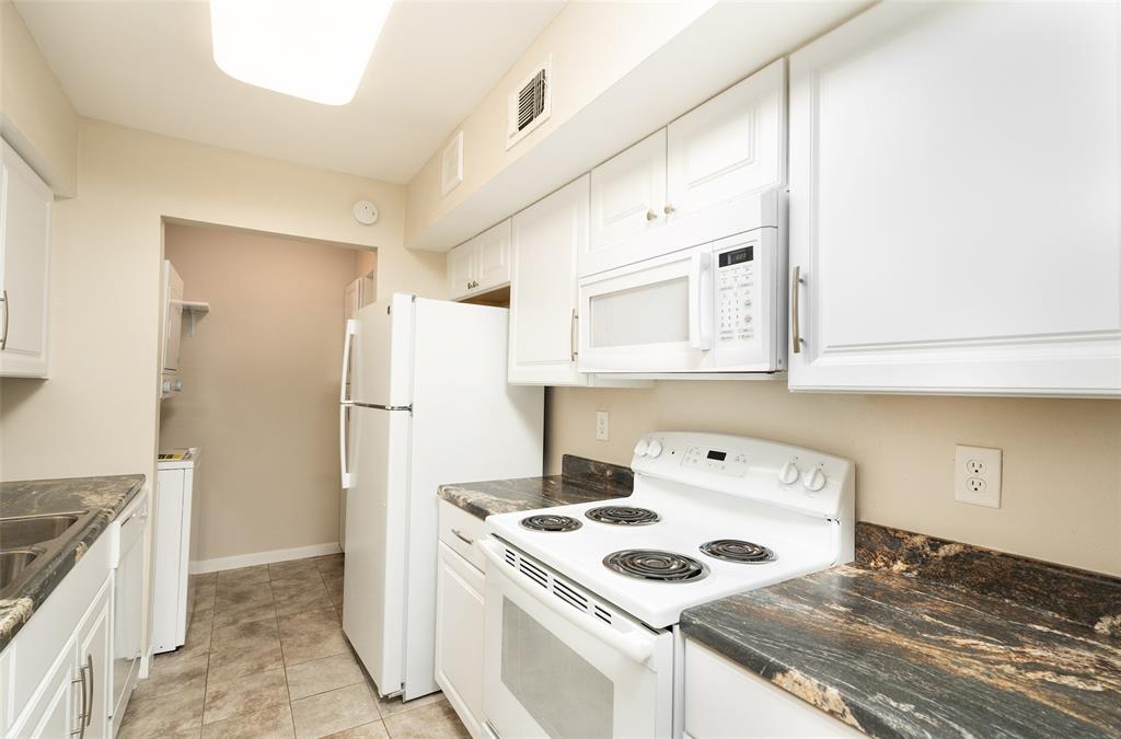 16120 Stuebner Airline Road #501, Spring, Texas image 9