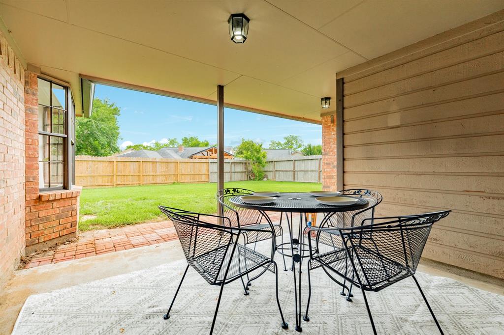 114 Zinnia Street, Lake Jackson, Texas image 33