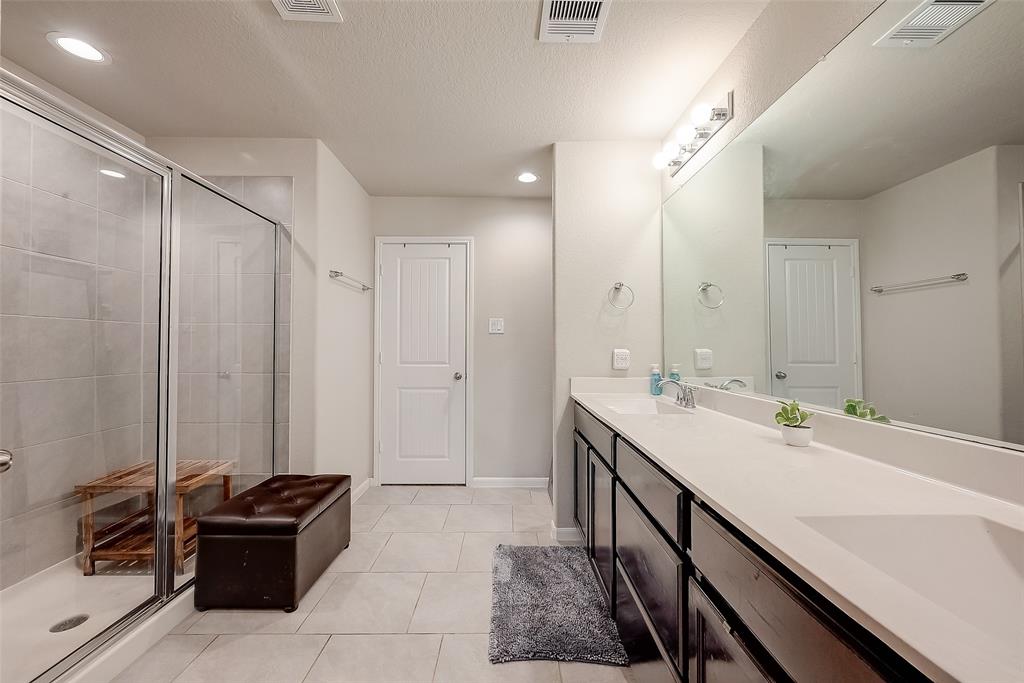 9207 Hemlock Drive, Richmond, Texas image 25