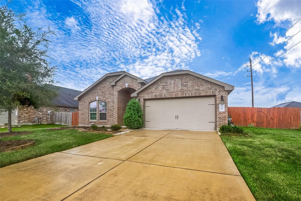 9207 Hemlock Drive, Richmond, Texas image 3