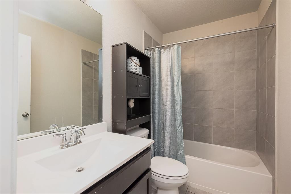 9207 Hemlock Drive, Richmond, Texas image 33