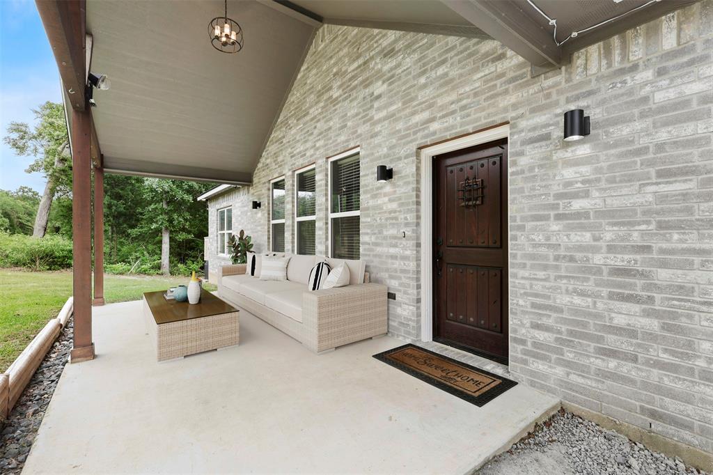 24 Hickory Ridge Drive, Hilltop Lakes, Texas image 2