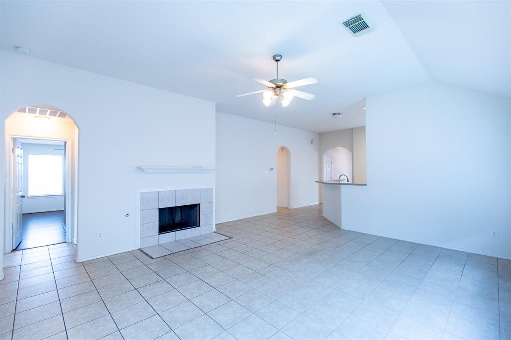 6359 Bright Falls Ln Lane, Katy, Texas image 6