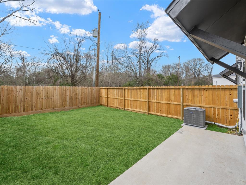 7833 Sunnyhill Street, Houston, Texas image 28