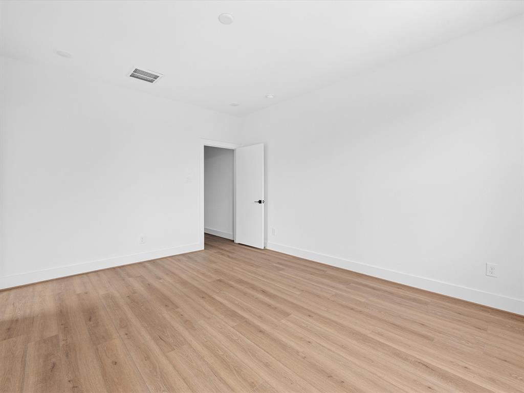 7833 Sunnyhill Street, Houston, Texas image 16