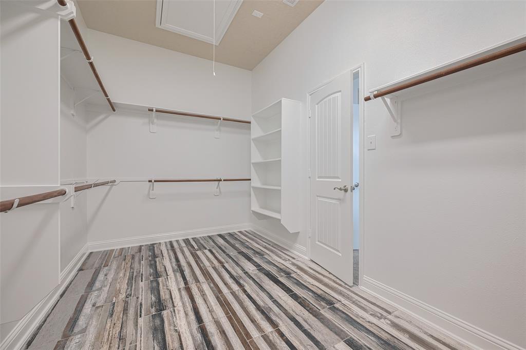 8135 W Pine Creek Bend, Cypress, Texas image 24