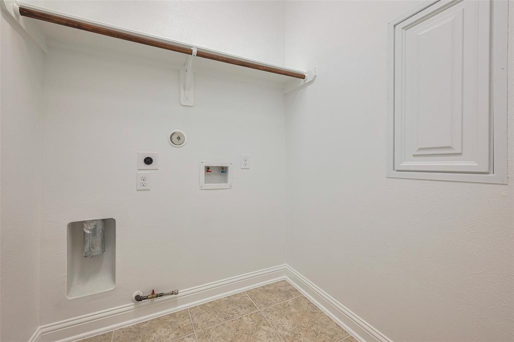 8135 W Pine Creek Bend, Cypress, Texas image 31