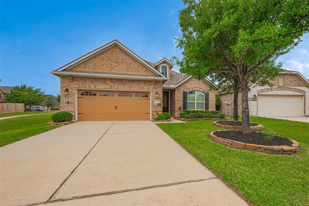 8135 W Pine Creek Bend, Cypress, Texas image 2