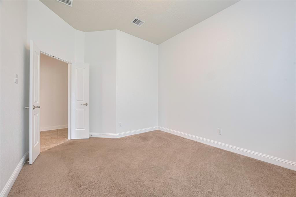 8135 W Pine Creek Bend, Cypress, Texas image 29