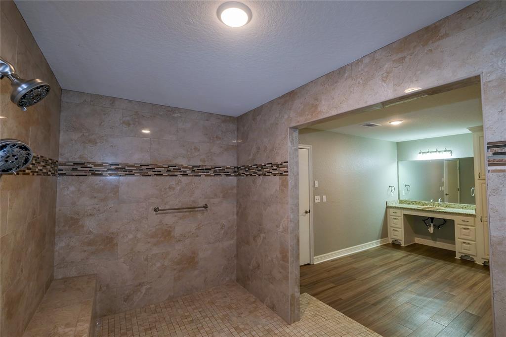 915 Live Oak Drive, Jones Creek, Texas image 25