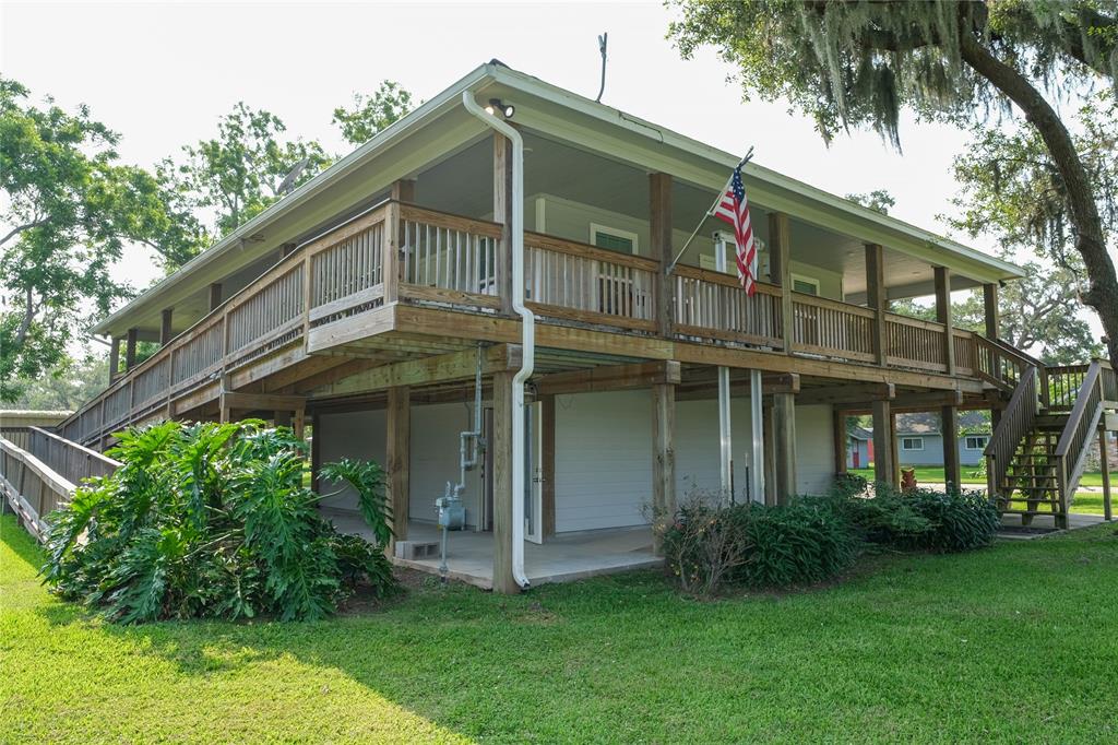 915 Live Oak Drive, Jones Creek, Texas image 43