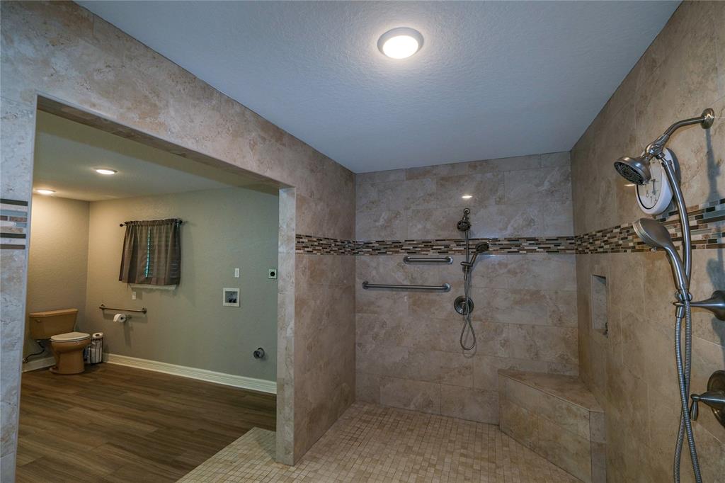 915 Live Oak Drive, Jones Creek, Texas image 24