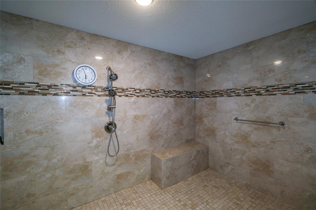 915 Live Oak Drive, Jones Creek, Texas image 22