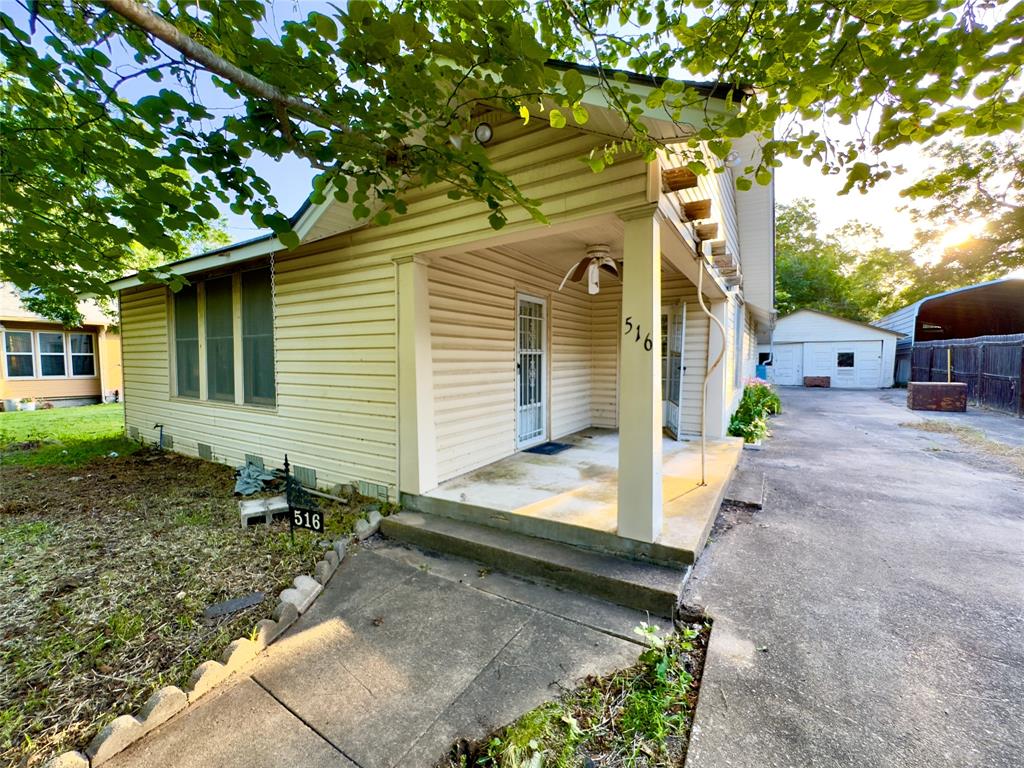 516 S Pecan Avenue
